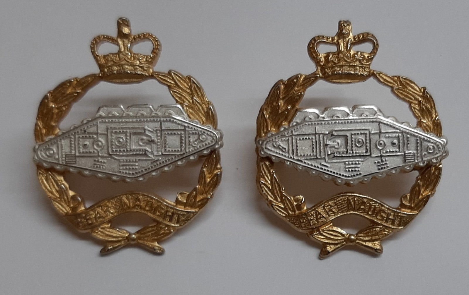 RTR Officer's Insignia Badge Royal Army Tank "Fear Naught" Collar Badges 1 Pair