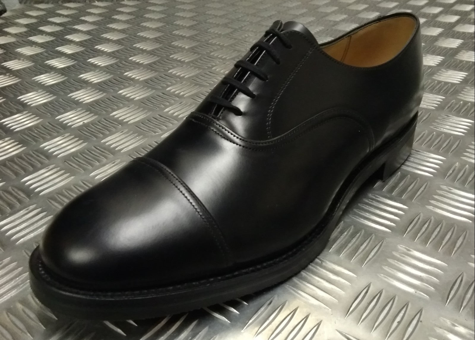 Genuine British Army Black Leather Mens PMS Service Shoes w Toe Caps Size 14M