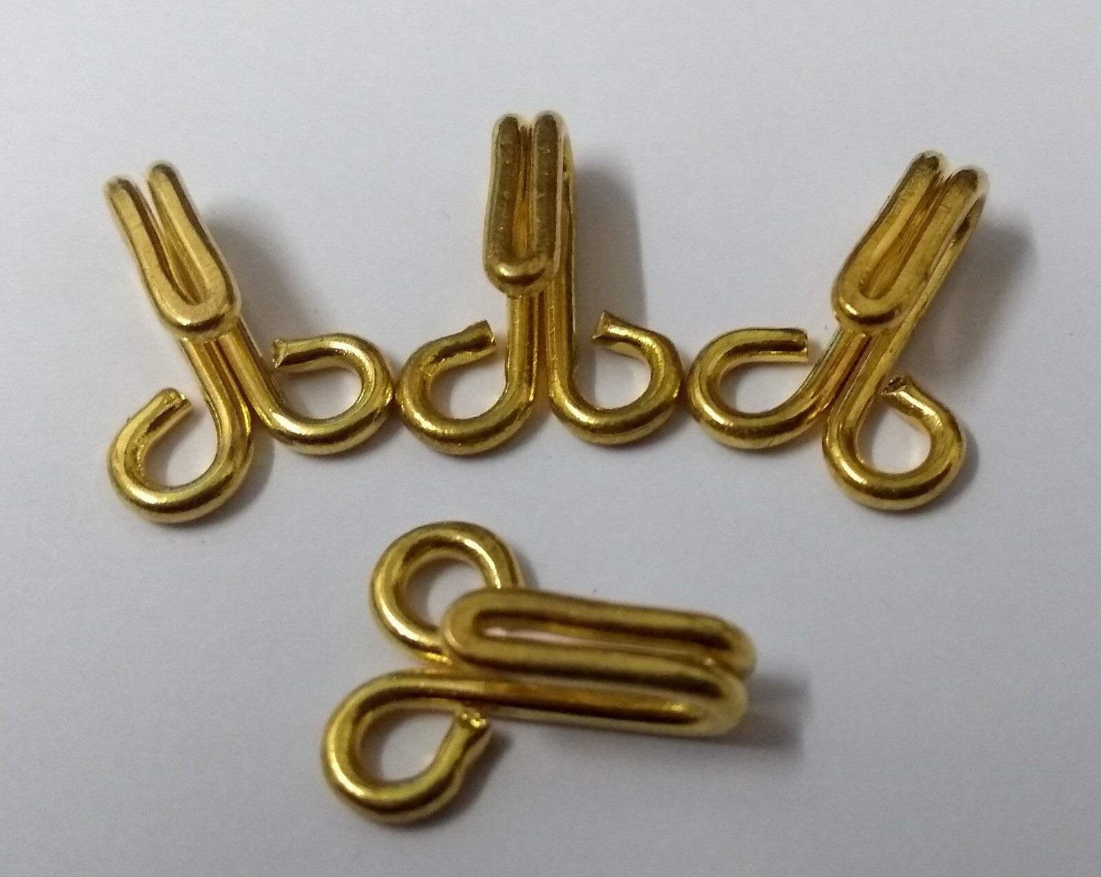 Aiguillette Pipe Cord Chain & Snipe Hooks Gold /Brass Coloured X4 STD82