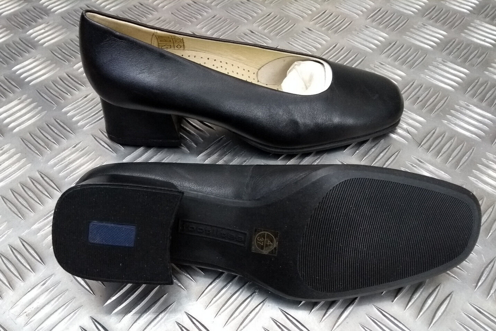 Womens Girls Fenella Leather Med Block Heel Court Shoe Office Work Footlites NEW