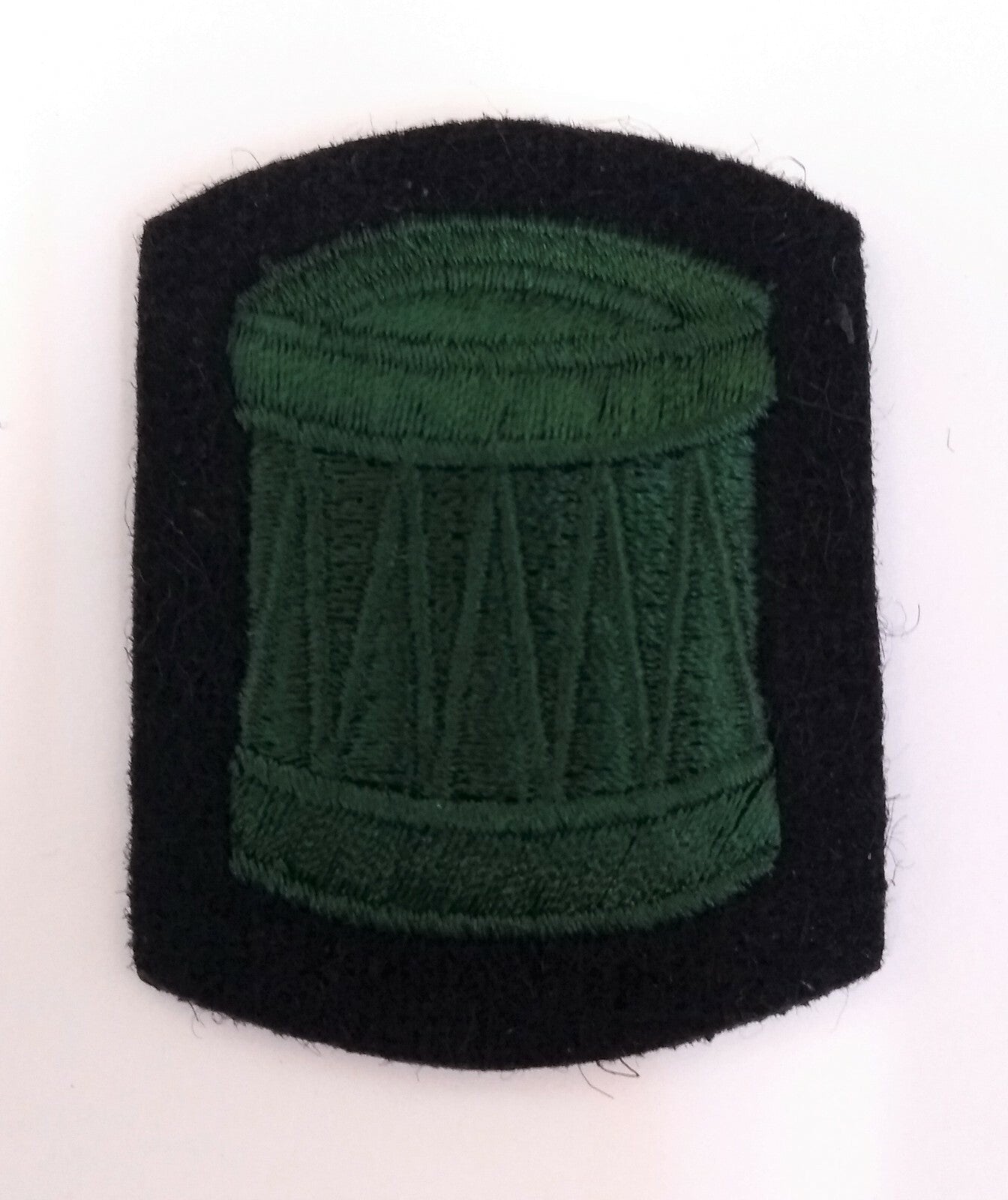 Genuine British Army Royal Irish Regiment Drummer D/MJR Embroidered Badge