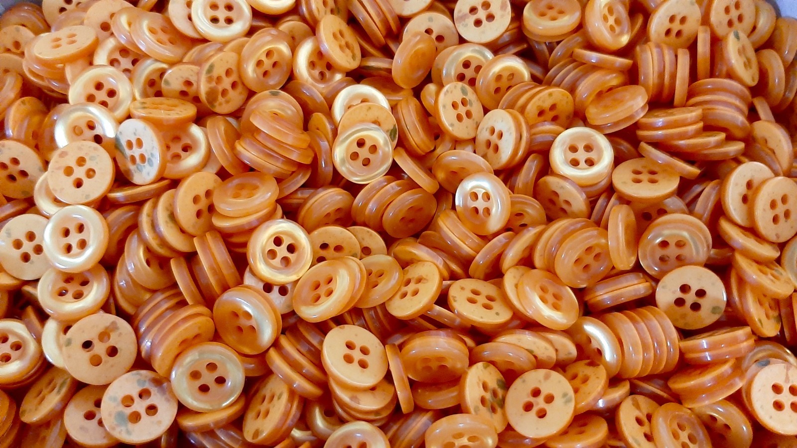 100 Vintage Buttons 4 Hole Shirt / Shank Anchors Pearlesque Aroma Orange 10.9mm