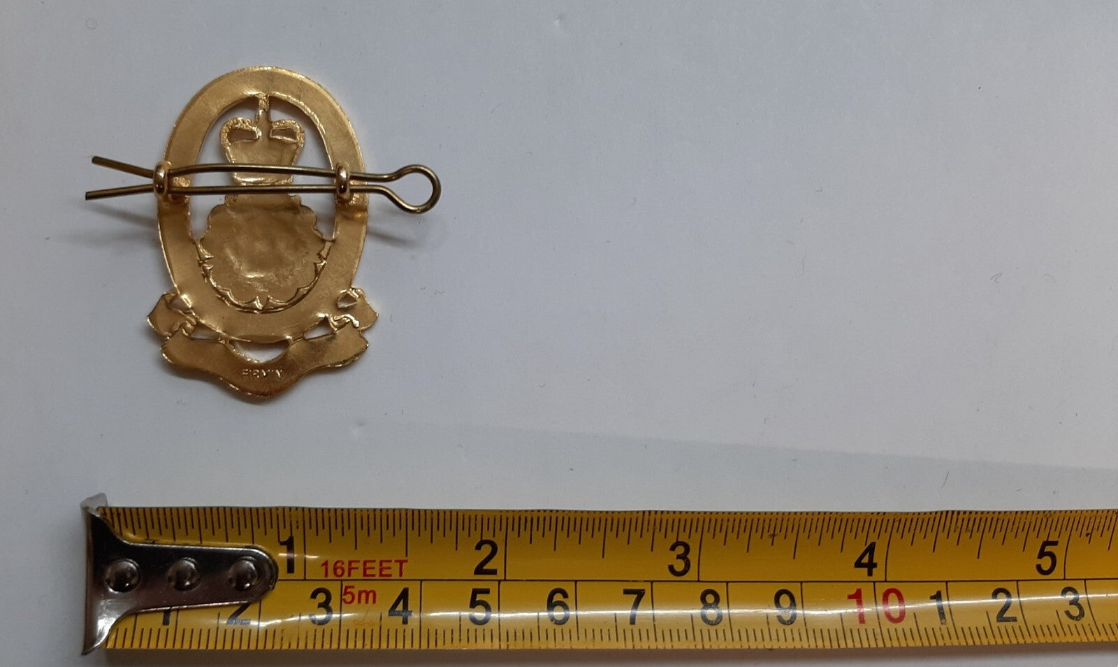 QLR Hat Badge British Army Queen's Lancashire Old Pattern ..Loyally I Serve..