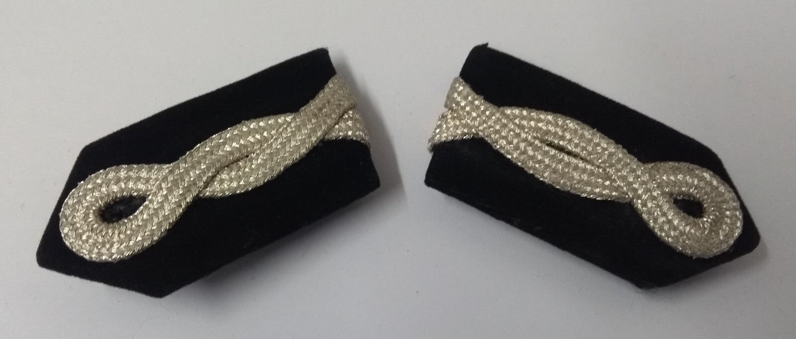 SNR Rank Gorgets Black Velvet & Silver Cord Detail For Senior Officers Uniform