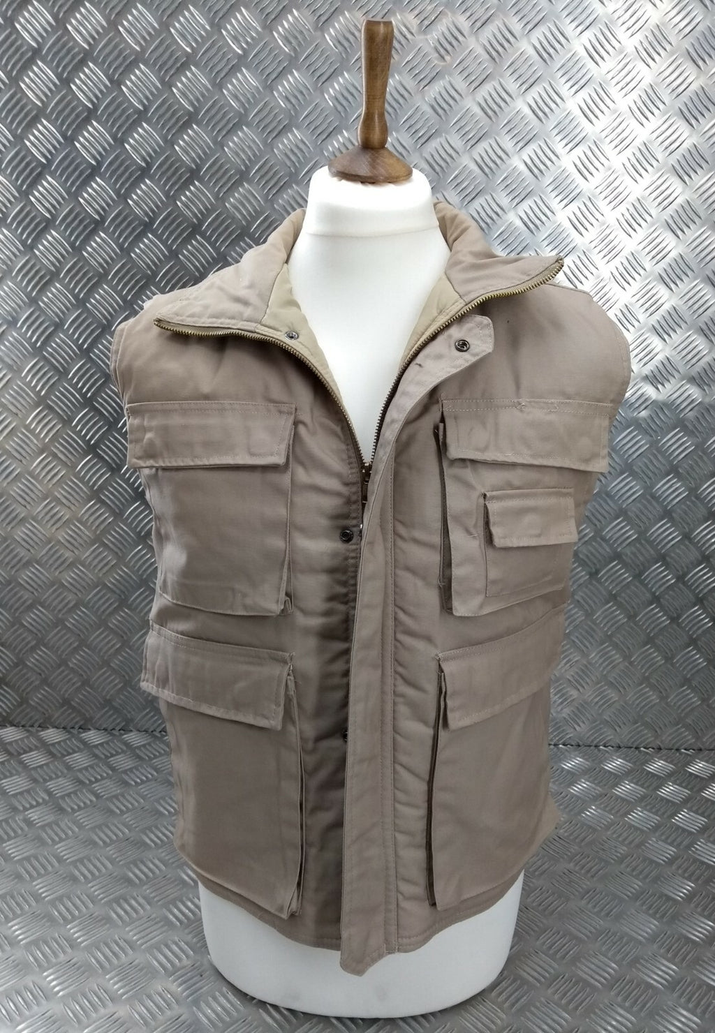 Hunters Action Vest Desert Sand/Beige Tactical Fishing Body Warmer