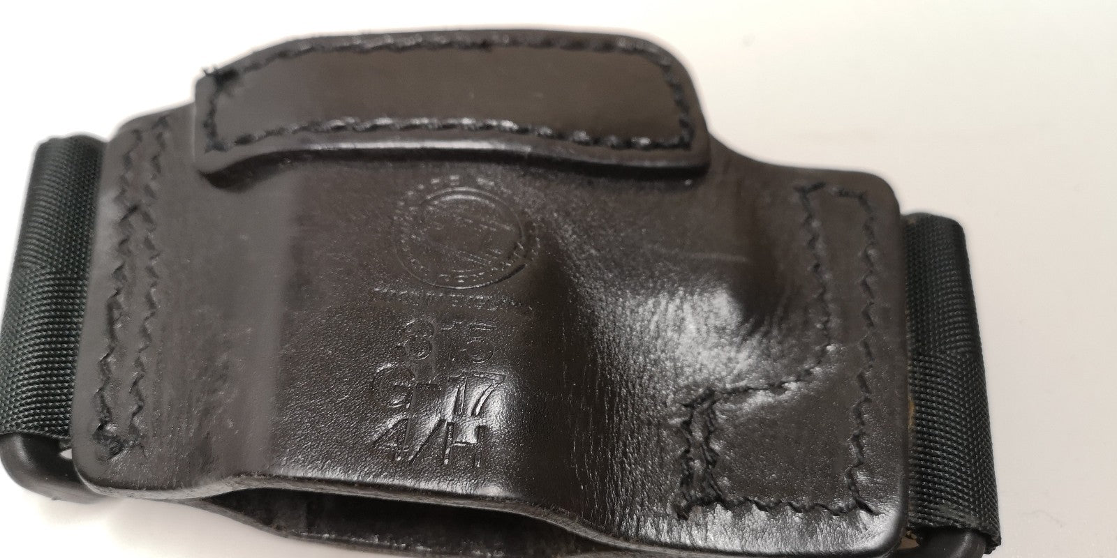 PWL 315 Black Leather Ambidextrous Covert / Hip Holster Sleeve for G17