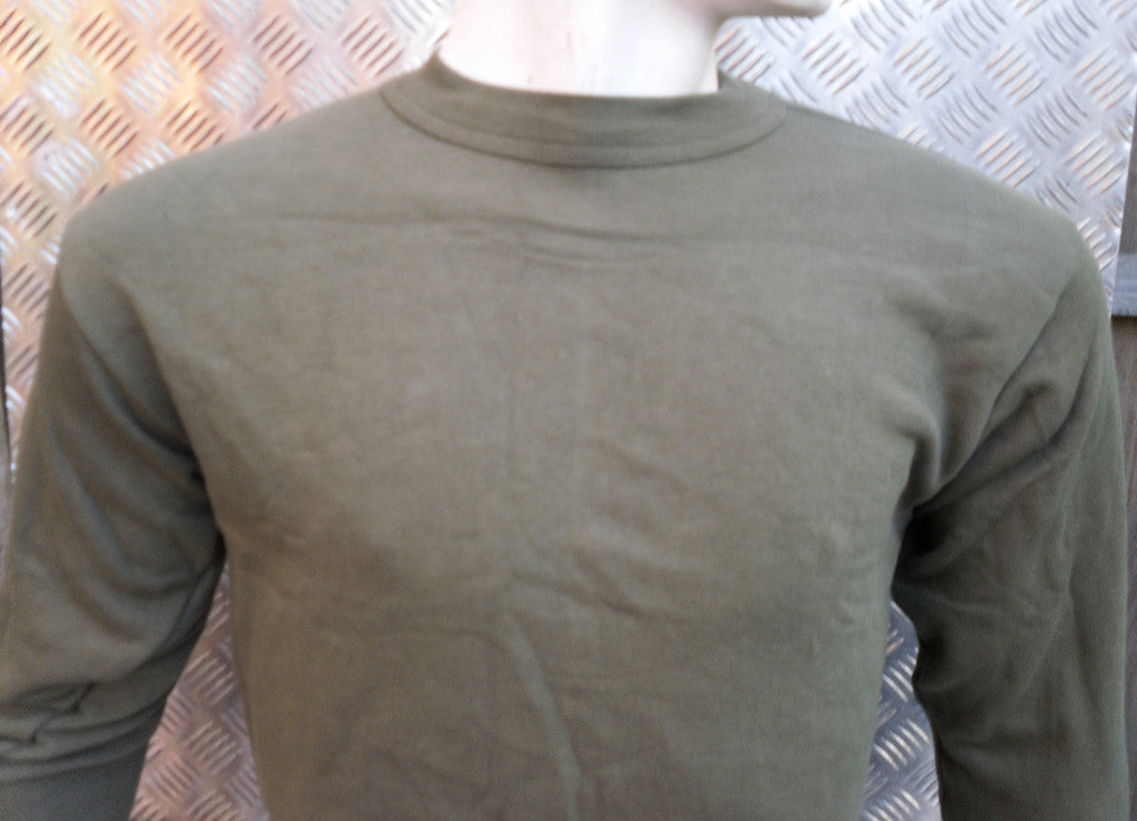 Genuine German Army, Green Thermal Top / Jumper. Size Large - NEW