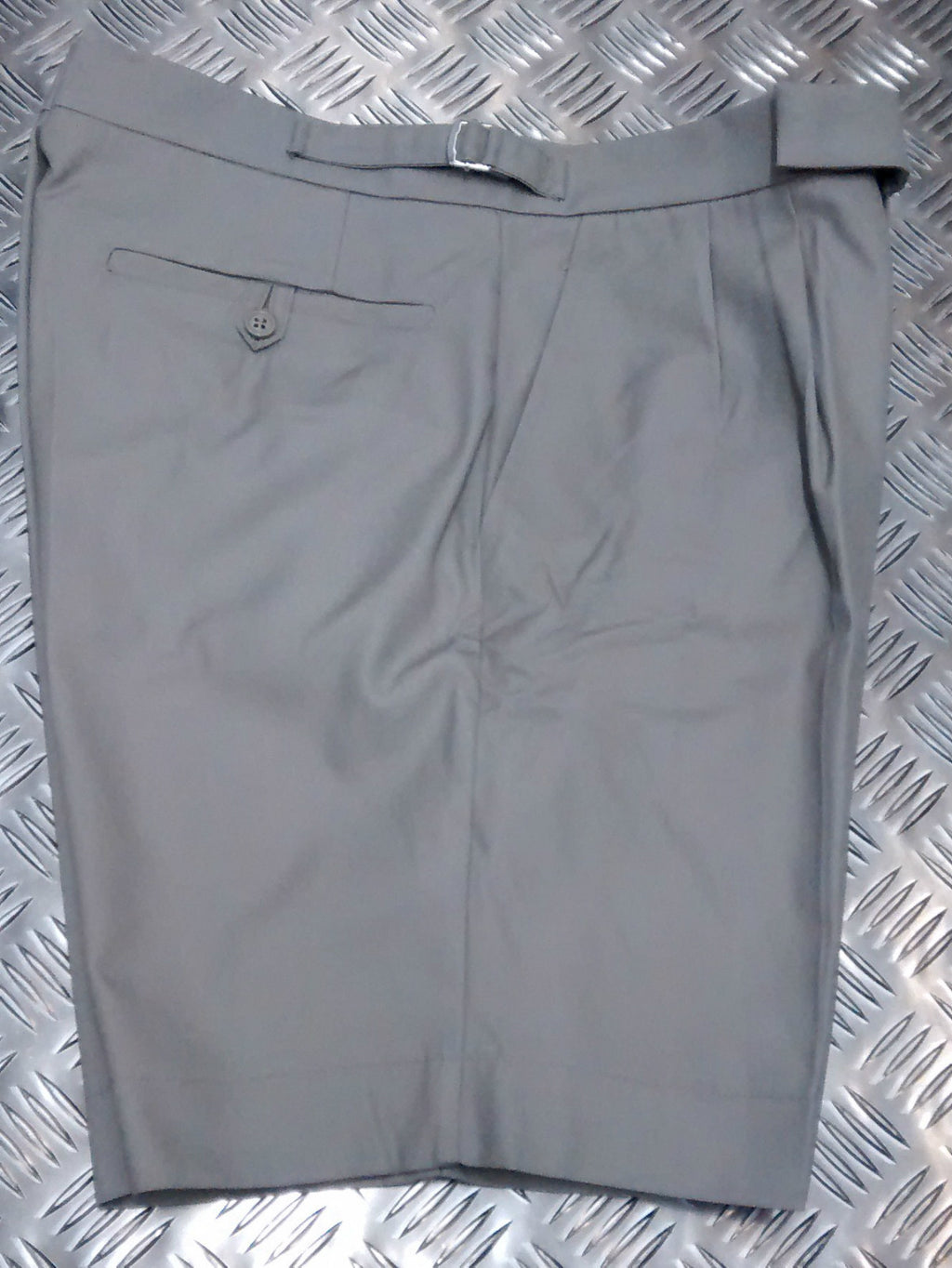 Shorts Tropical Stone Desert Jungle Safari Style Assorted Sizes - Used