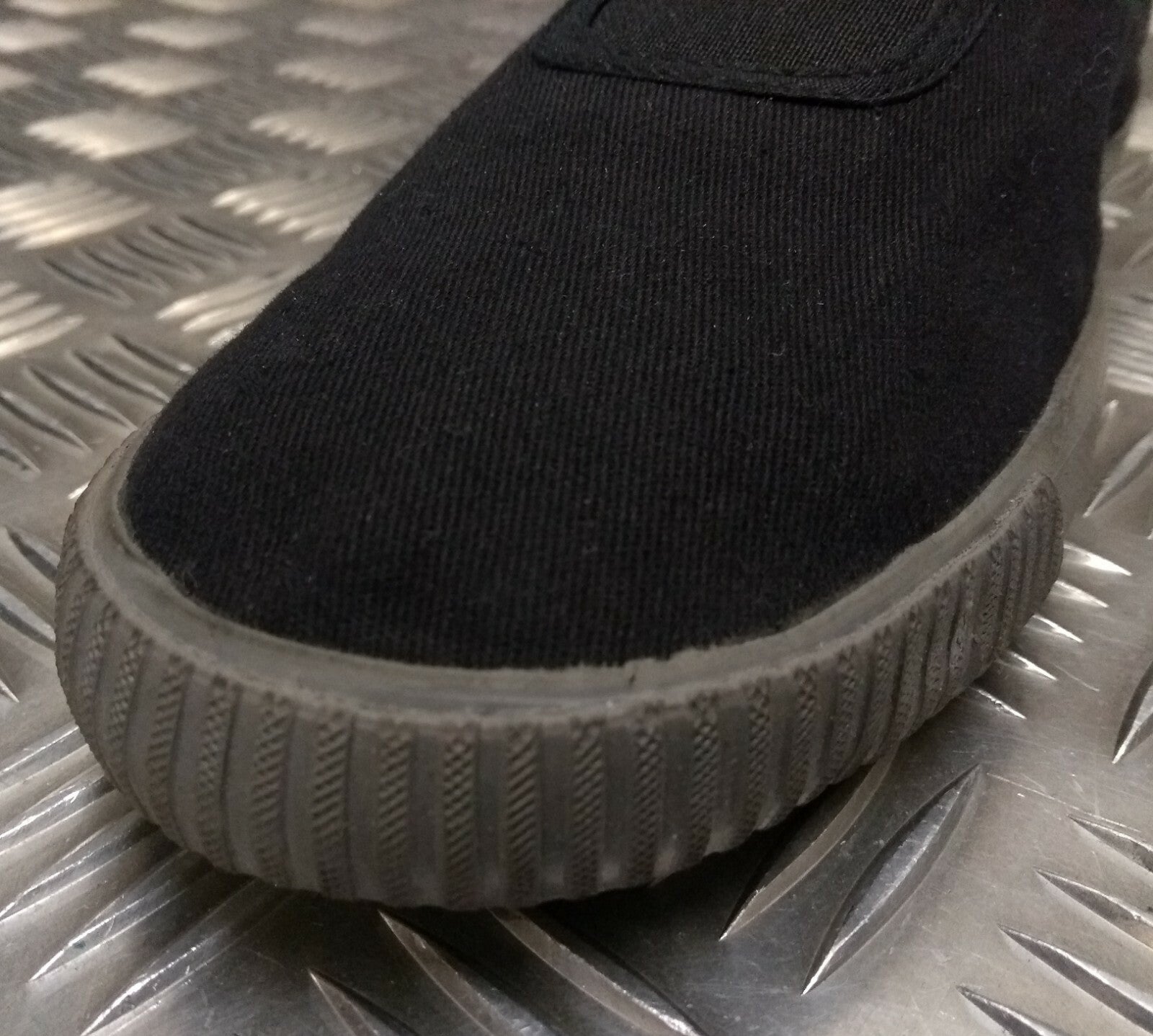 Genuine British Issue PT PE BLACK Retro Plimsolls Dabs- All sizes