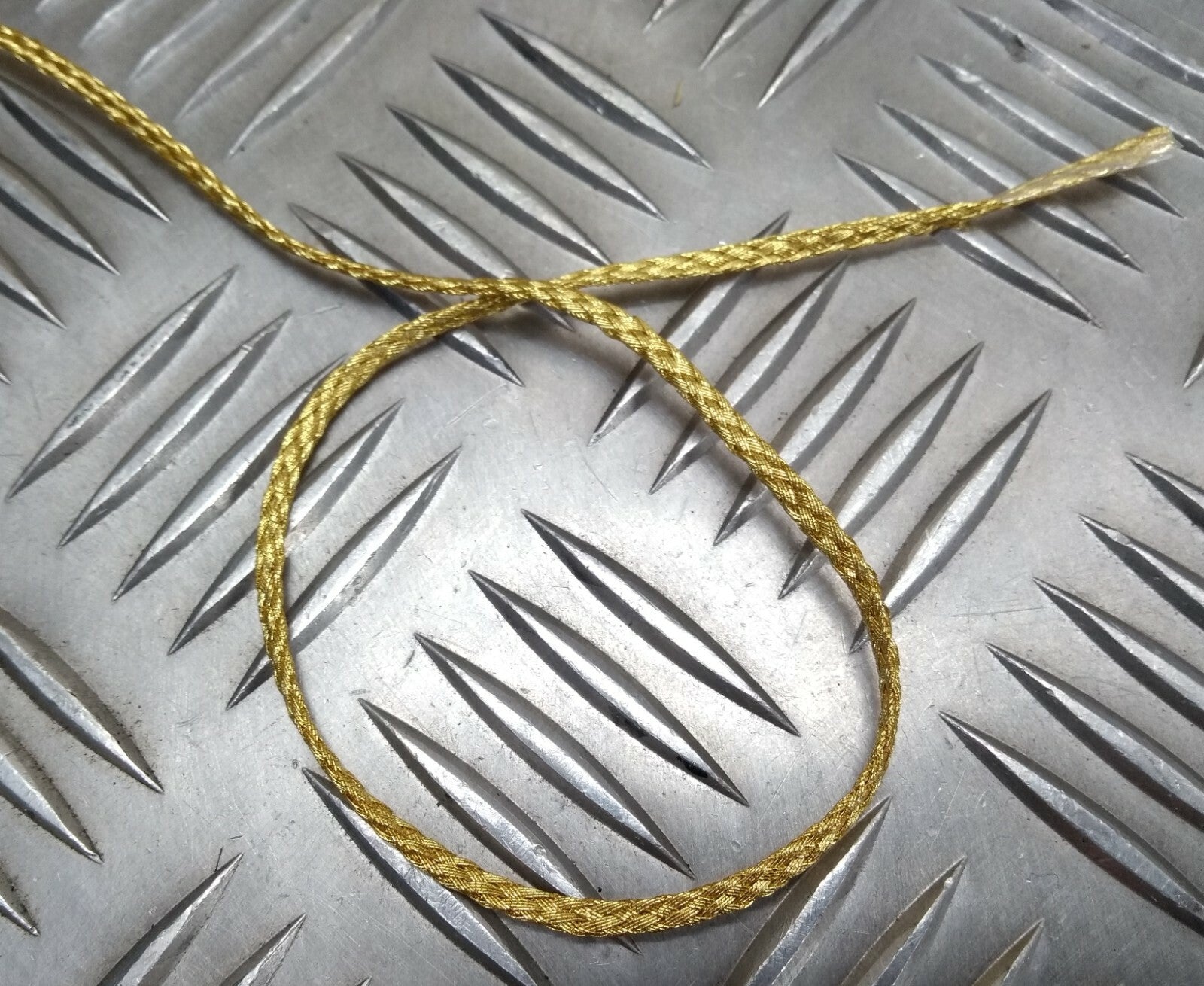 Genuine British Made Issue Dark Gold Mylar 3mm Tubular Cord NEW
