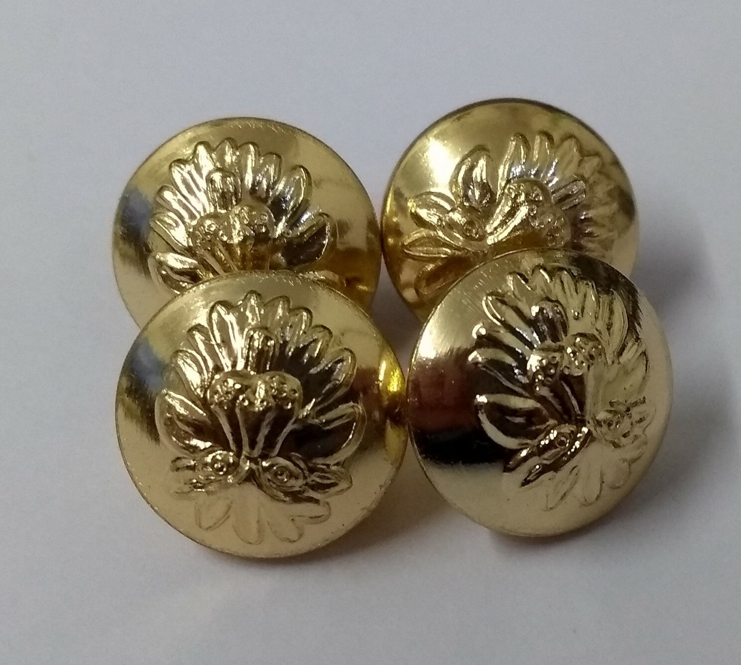Bermuda Buttons Ring Back Dress With Old Emblem Size 22L x 4