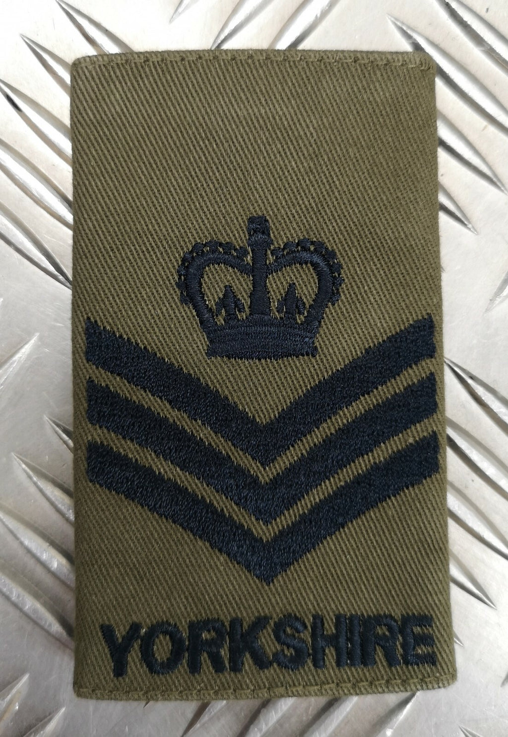 Genuine British OD Staff SG Rank Slide / Epaulette Yorkshire Regiment