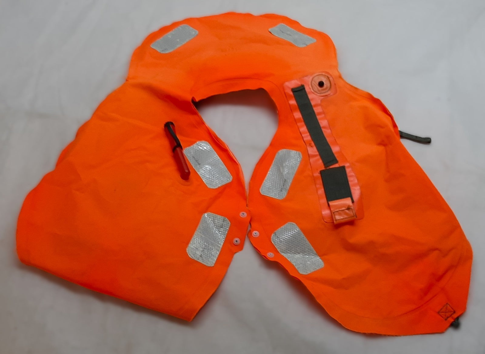 Fast Jet Pilot Aircrew Life Preserver Pouch and Buoyancy Aid For Mk40L Mk41