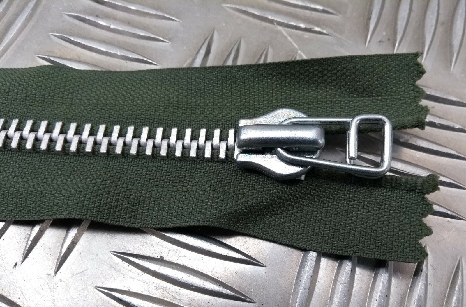 Genuine British YKK 177cm Closed End Green Zip Zipper Heavy Duty