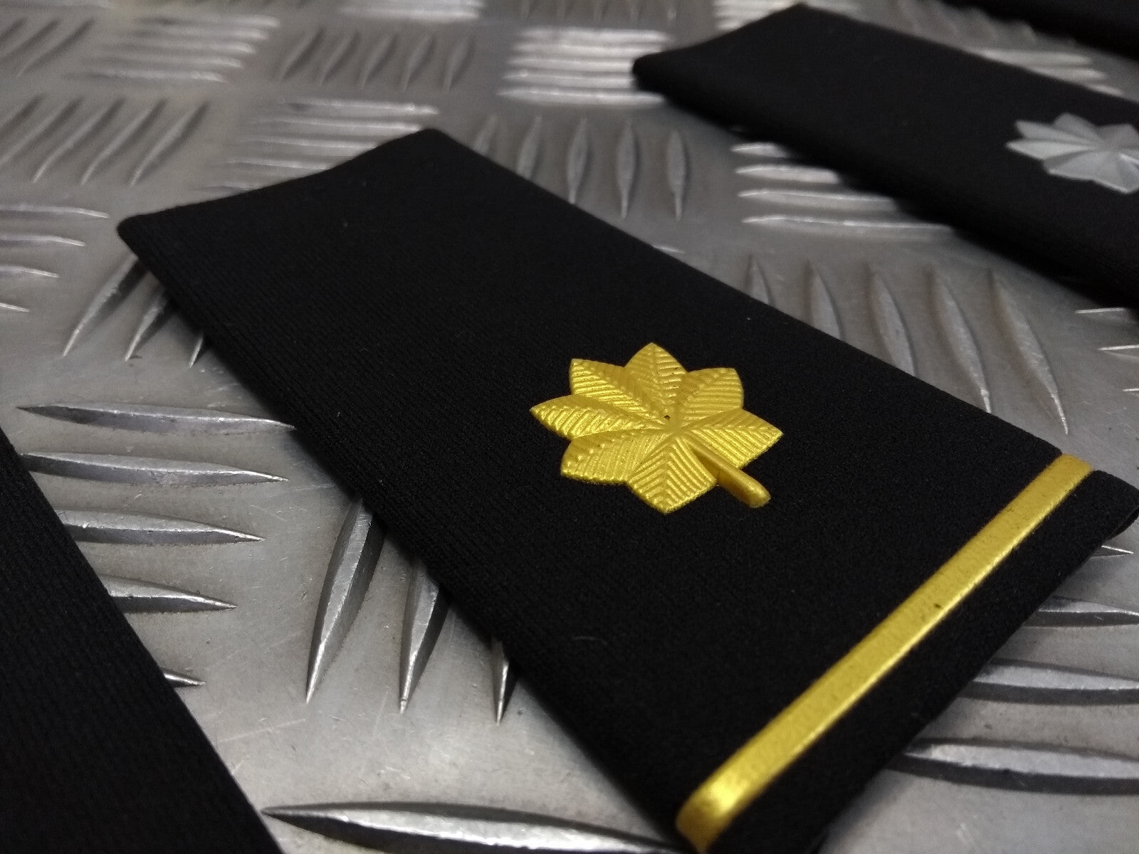 US / USAF Slide Epaulettes Various Ranks x1 Pair- NEW