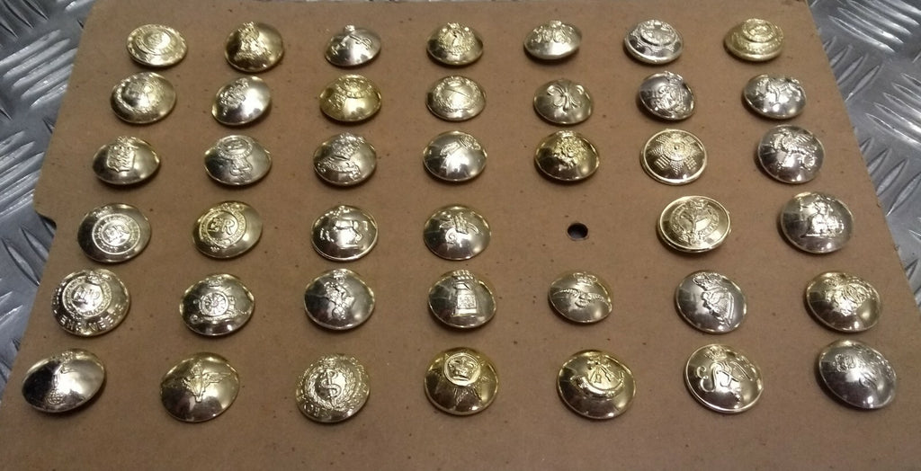 Genuine British Dress Buttons On Taylors Display Card 41 Asst Regiments