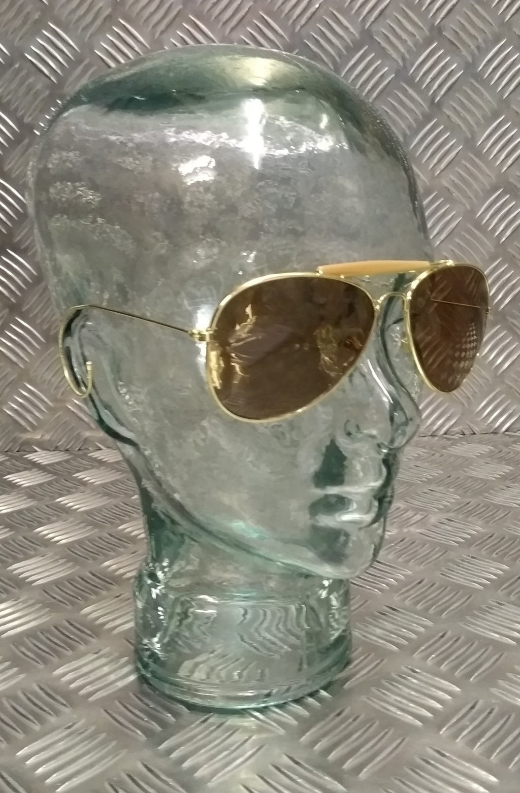 Top Gun Retro Style Aviators / Pilots Sun Glasses 3 Lens Options UV 400 Spec
