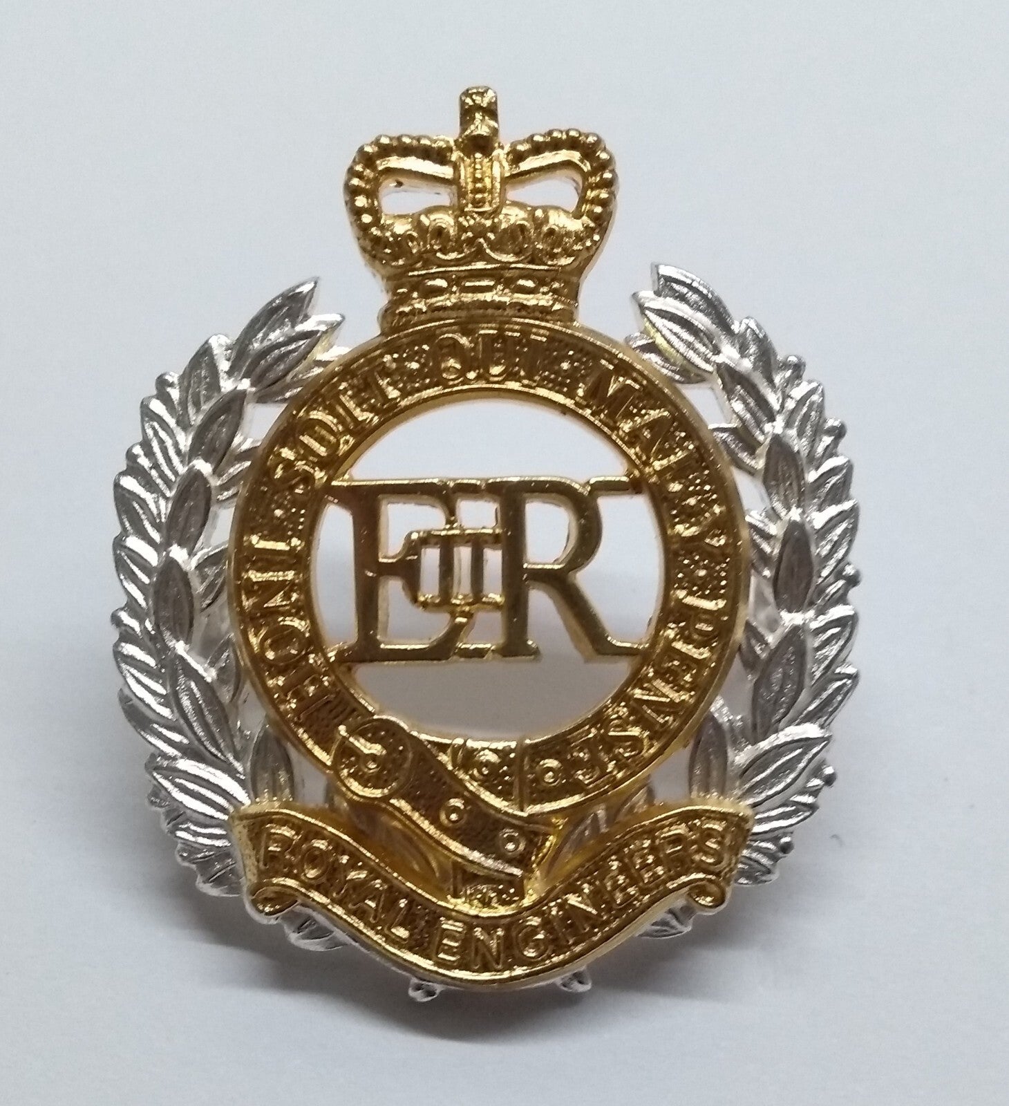 RE Hat Badge British Engineers Dress NEW