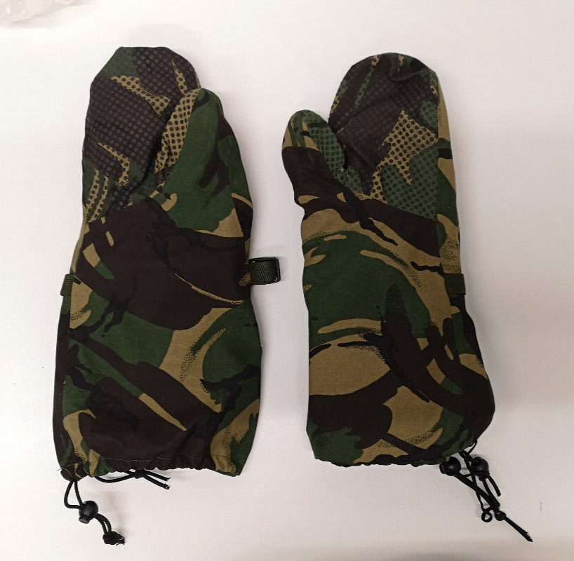 Woodland Camo Extreme Cold Weather Mittens Outer, Inner and Wool Pile Liner set