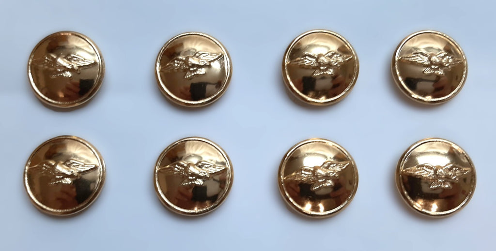 Generic Bird Buttons x 8 Size 30L Soaring Bird of Prey x 8 NEW