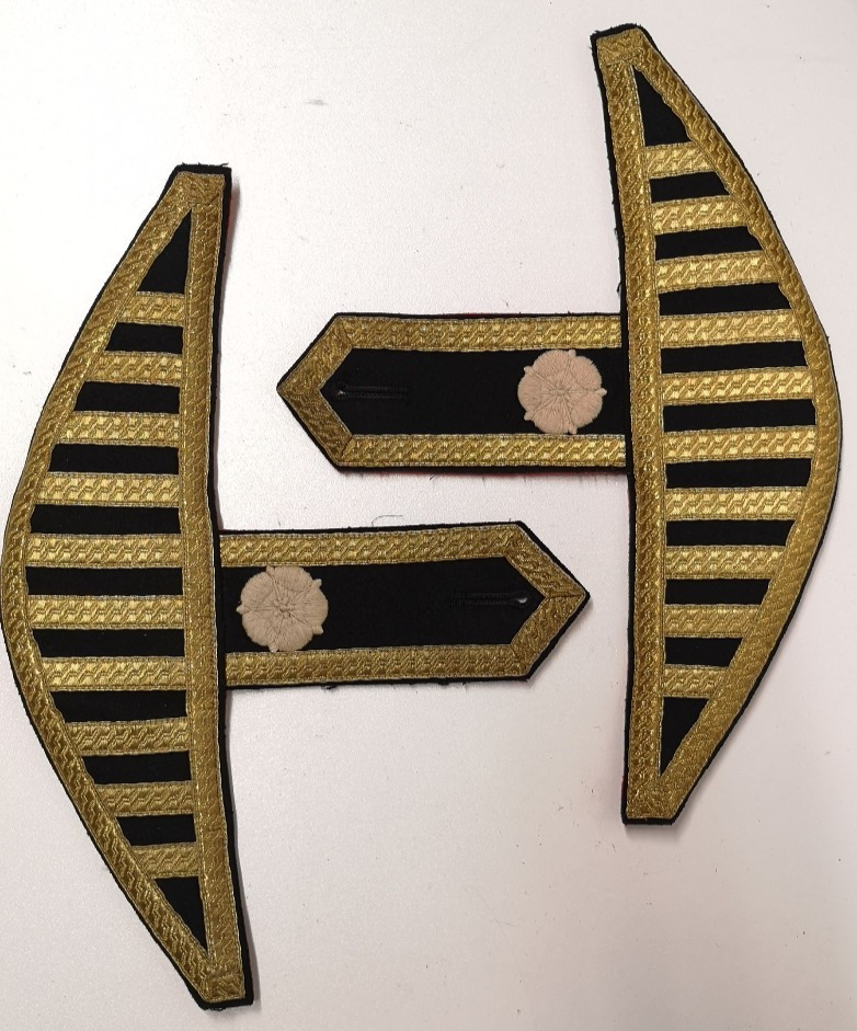 Coldstream Guards Shoulder Wings with Straps Ceremonial Bandsman British Army