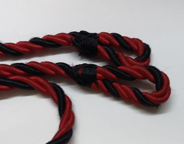 Royal Army Ordnance Corps RAOC Black & Red 3 ply single cord Lanyard