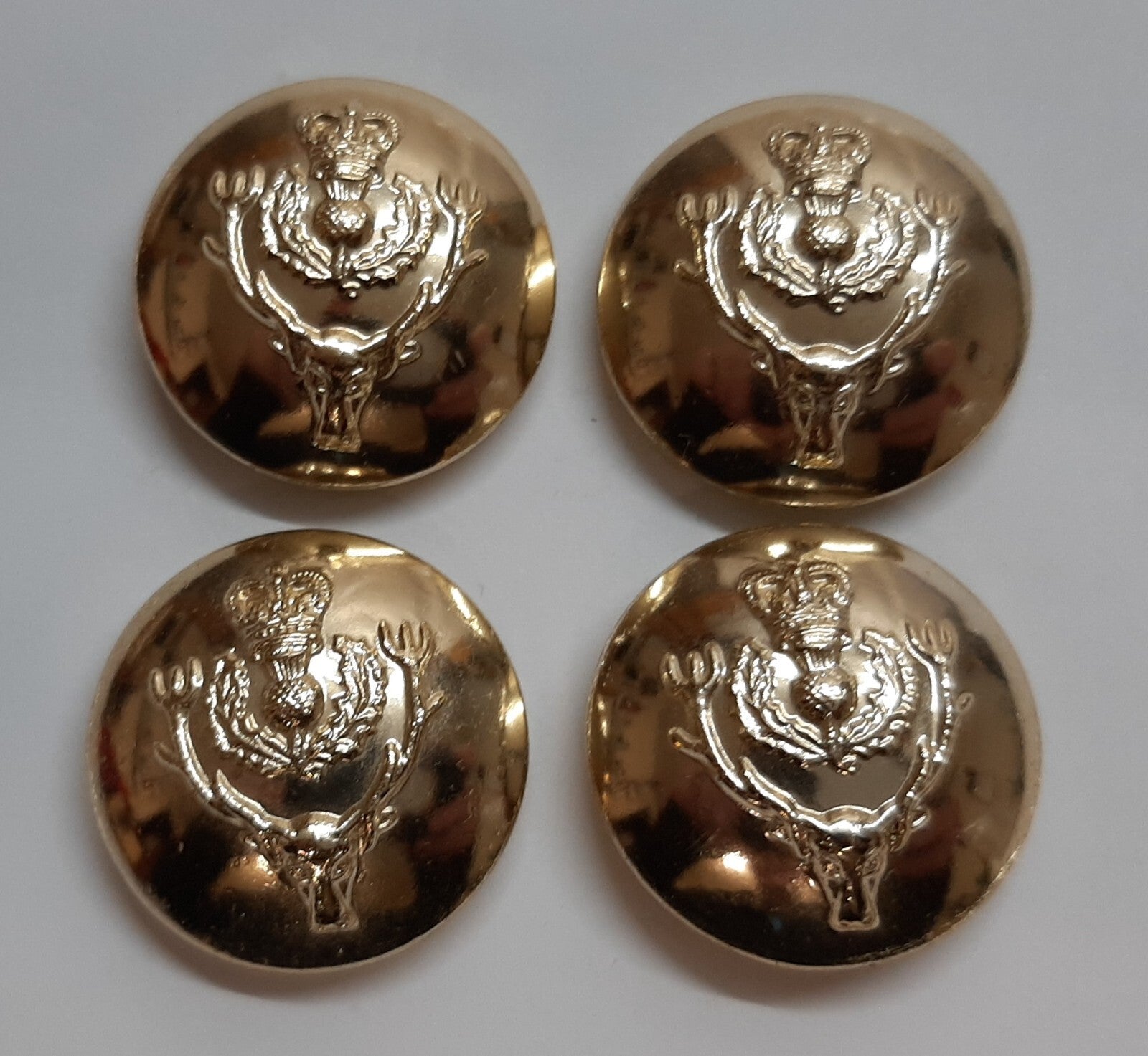 The Highlanders Buttons British Army Queen's Crown Insignia Large Size No1 No2