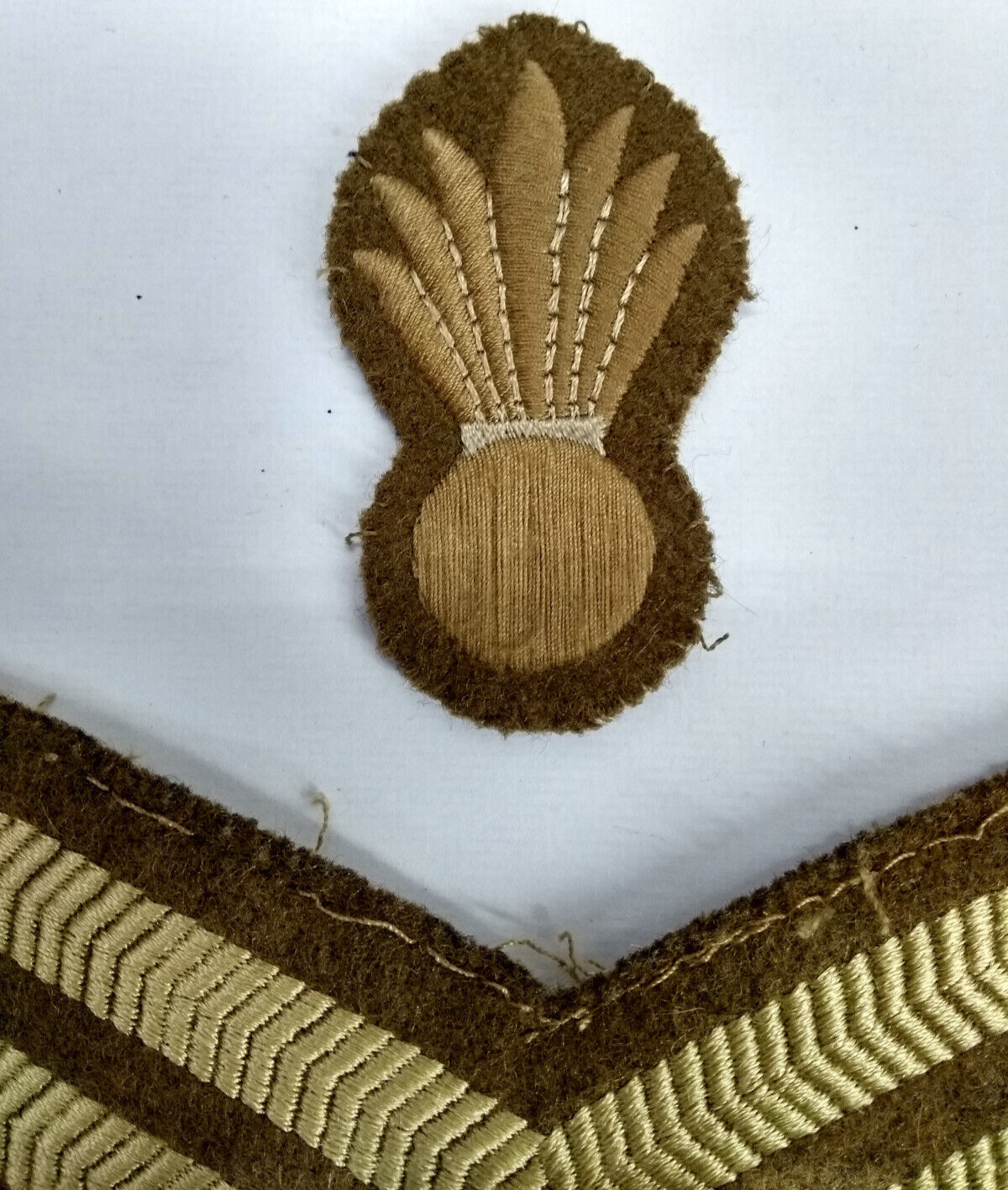 Grenadier Guards Sergeant Chevron & Grenade Patch Genuine British Army