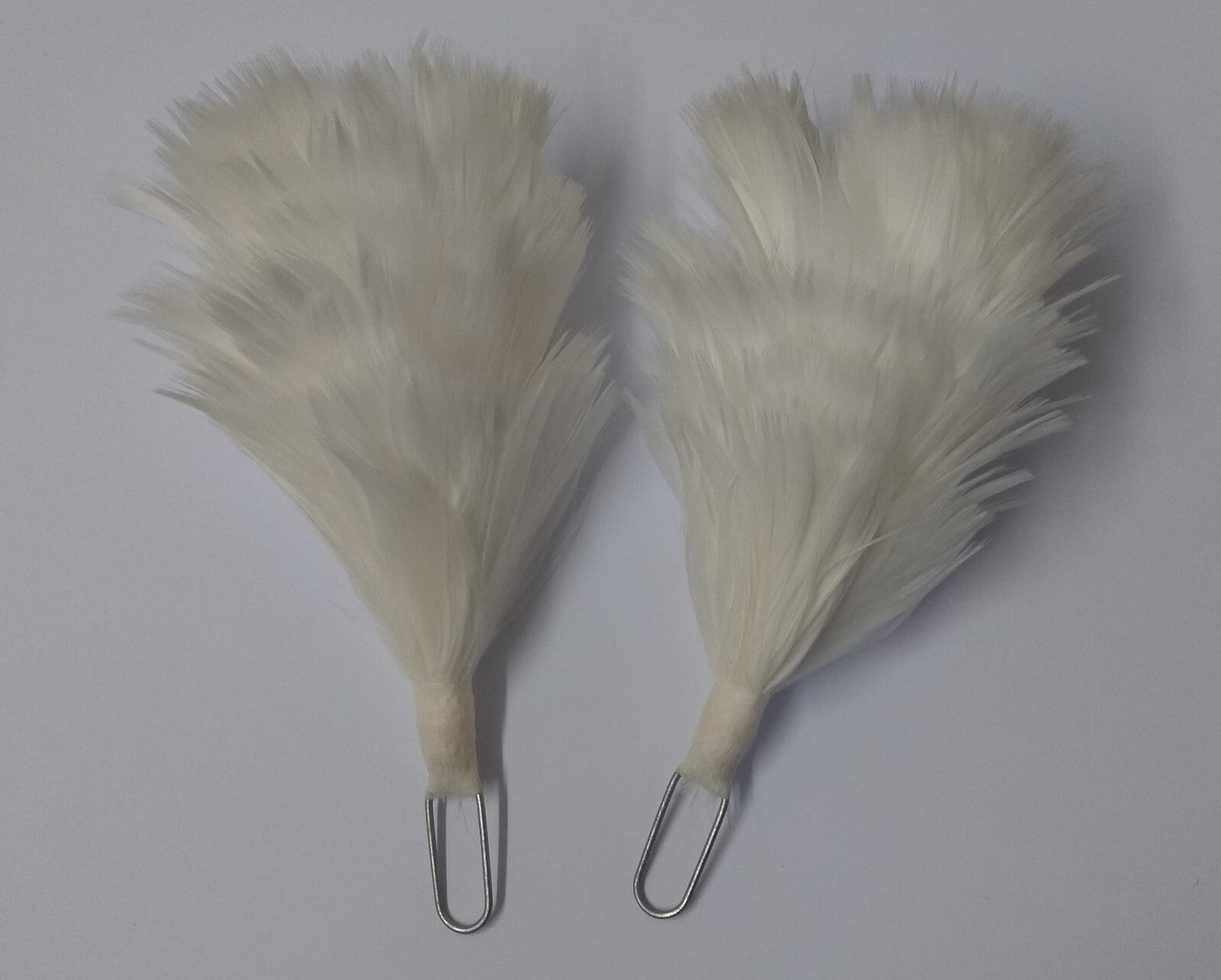 Plumes Army Issue White Hackles For Balmoral Glengarry & Various Headwear
