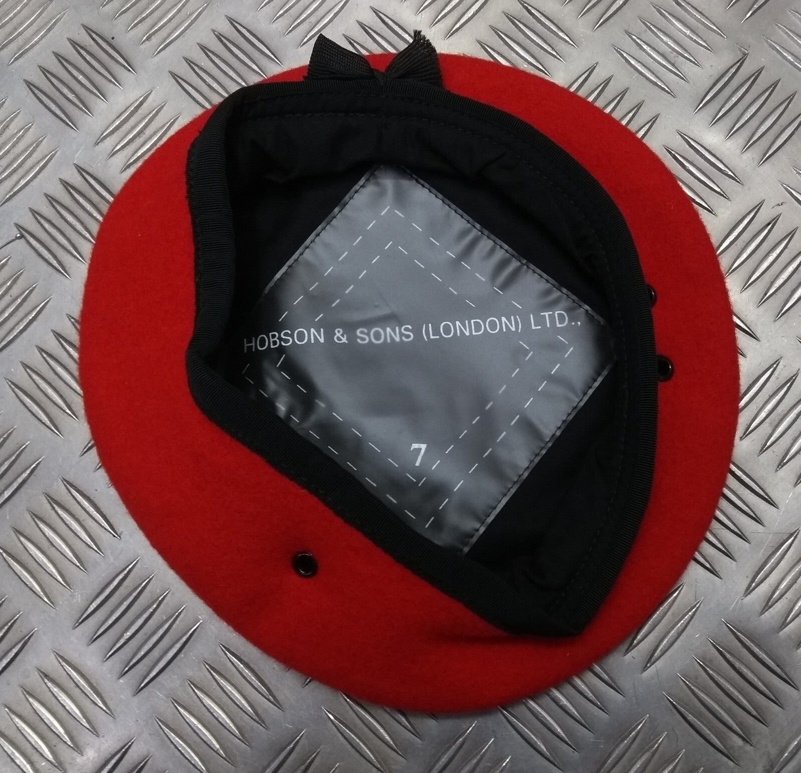 Red Beret Genuine Hobson London Issue Manufactures Sample 7 56cm