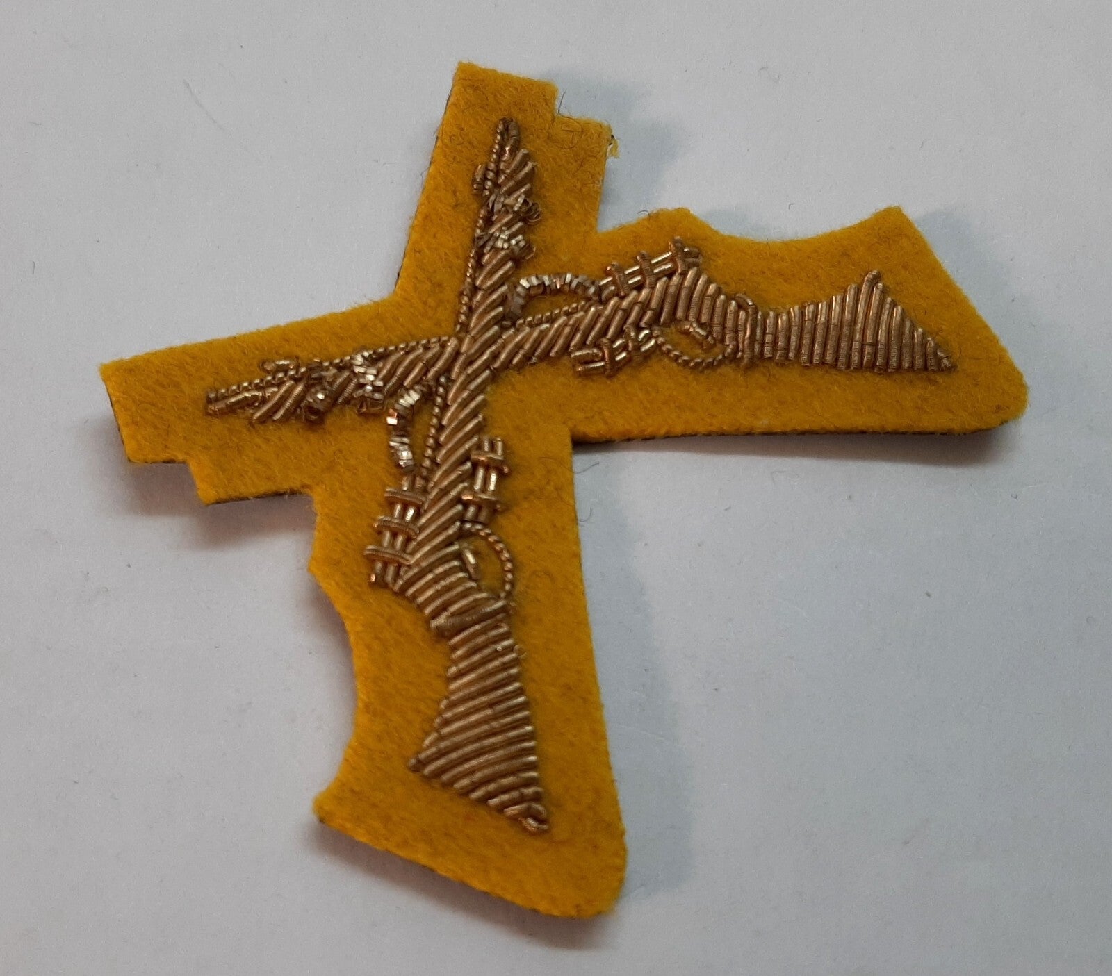Mess Kit Badge Skill at Arms SASC Yellow British Hand Embroidered Arm Patch