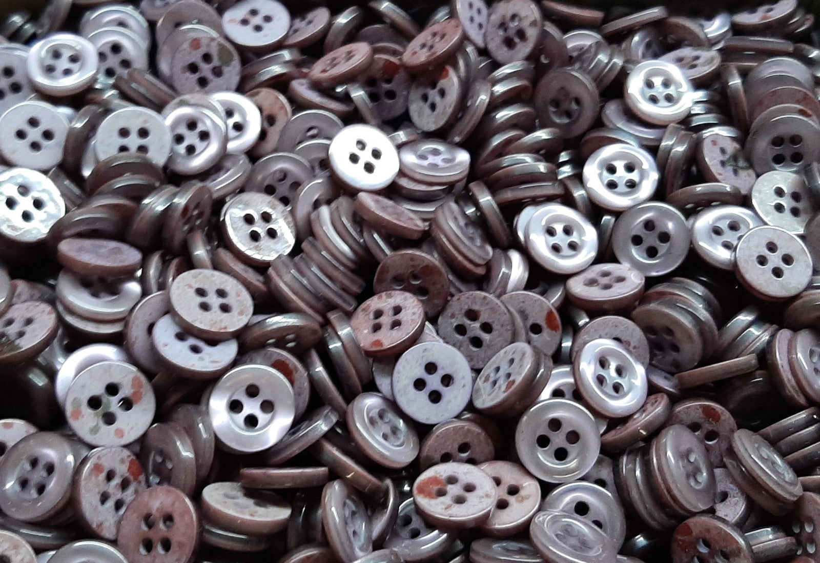 Vintage Buttons 100 4 Hole Shirt / Shank Anchors Pearlesque Blue Grey 10.9mm NOS