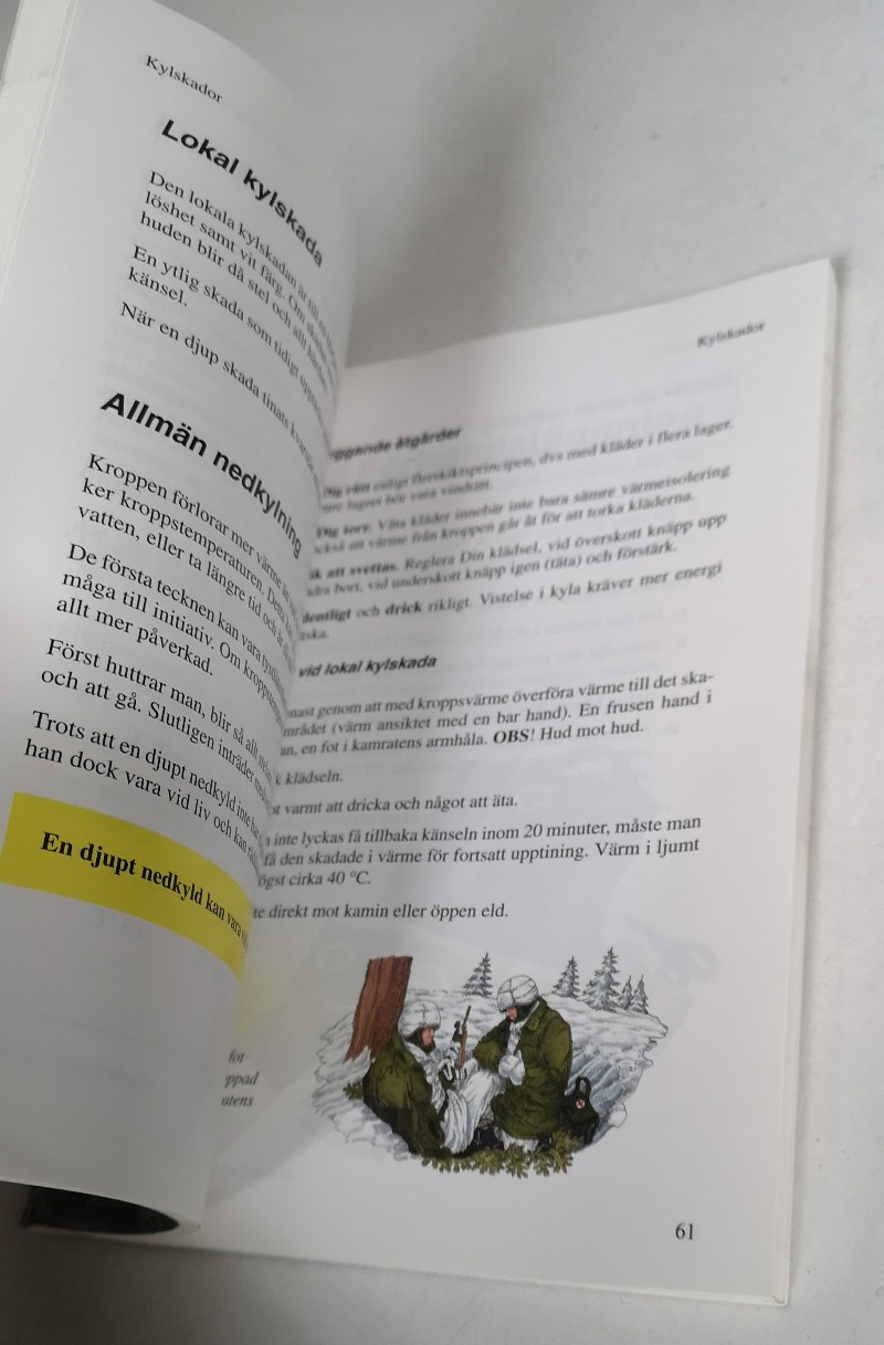 Training regulations for the Swedish Armed Forces Medical Officer 1999 booklet