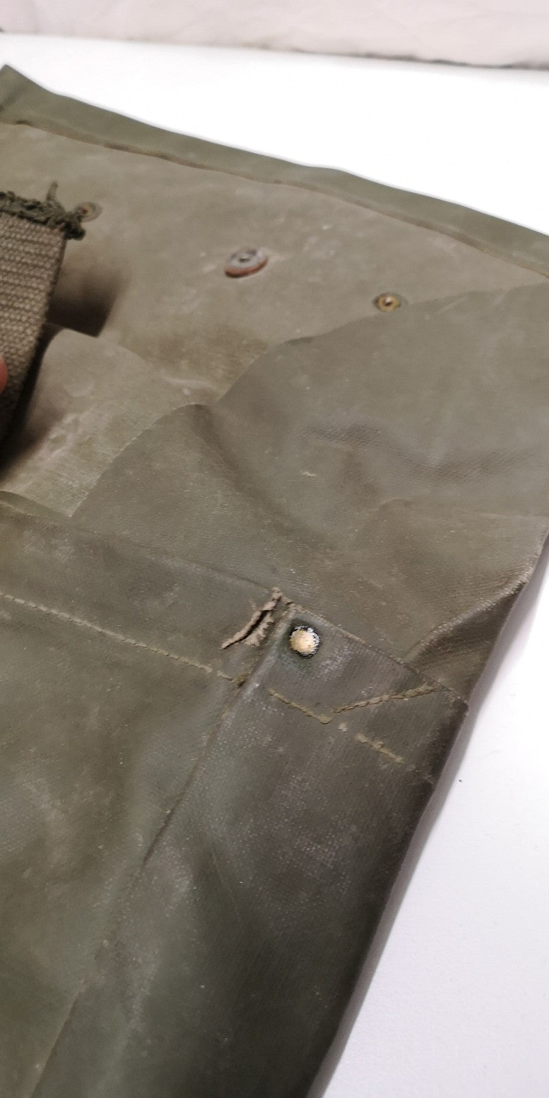 Vintage Army Issue Heavy-duty Vinyl Backpacks & Belts x4ea Heavy Wear & Defects