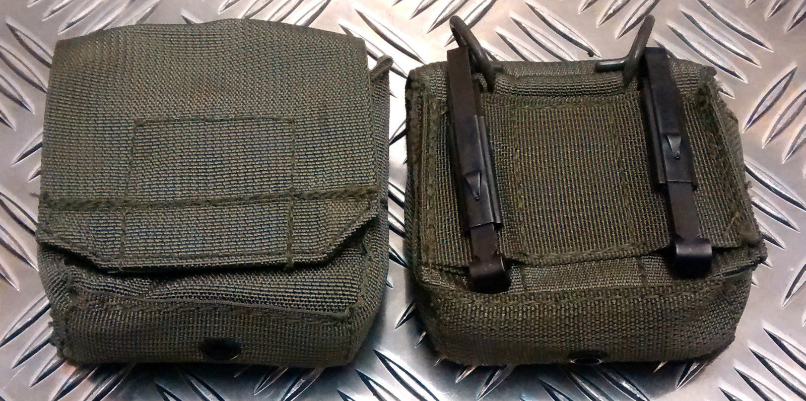 IDF MilitaryTactical Ammo / Ammunition Pouch w Alice Clips Web / Codura. Olive 2