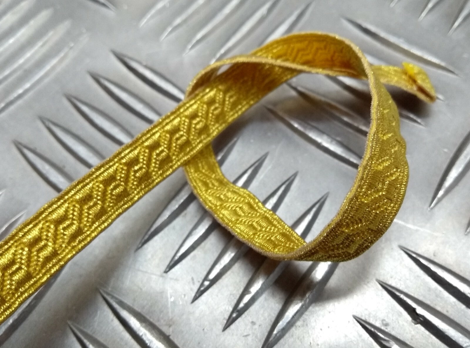 Genuine British Issue 3/8" Gold Mylar Rank Lace Braided Tape RC5