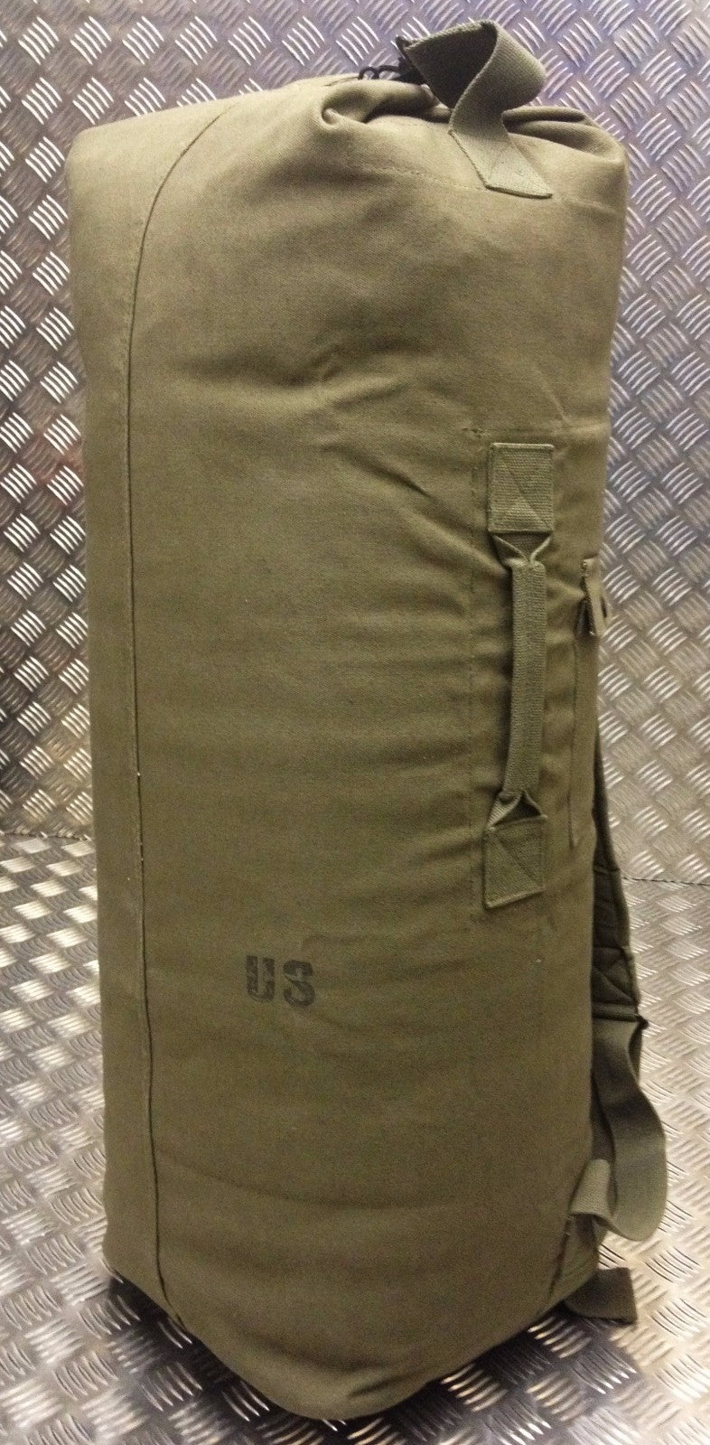 US Army Style Kit Bag / Duffle / Shoulder Bag / Ruck Sack Military Green OD NEW