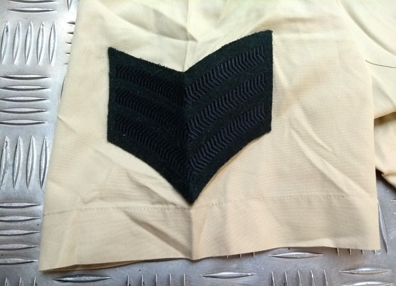 British Army No2 Shirt Short Sleeves FAD Sergeant Gurkha / Rifles Insignia
