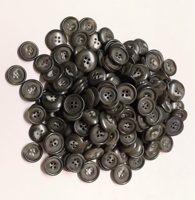 Vintage Style Mixed Size Green Grey Colour Buttons 230g