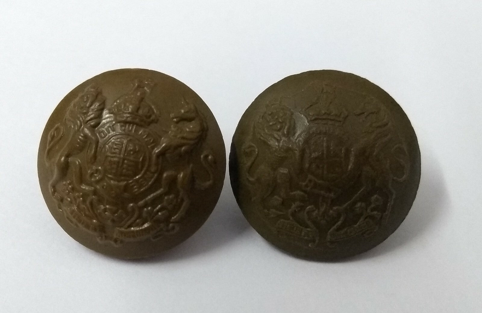 Genuine Vintage British Army Kings Crown General Service Coat of Arms Buttons x2