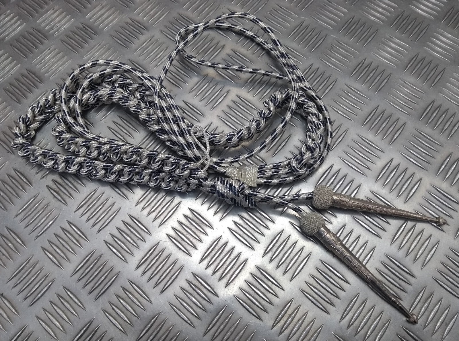 Oman Silver Aiguillette Senior Officer Blue Fleck Ceremonial UK Made
