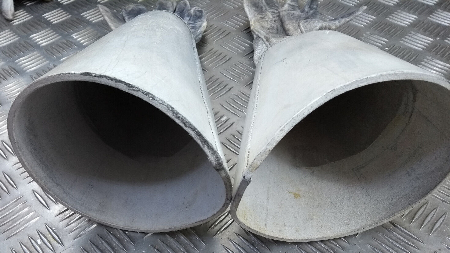 British Army Household Cavalry White Leather Gauntlet Parade Gloves Size 9.5