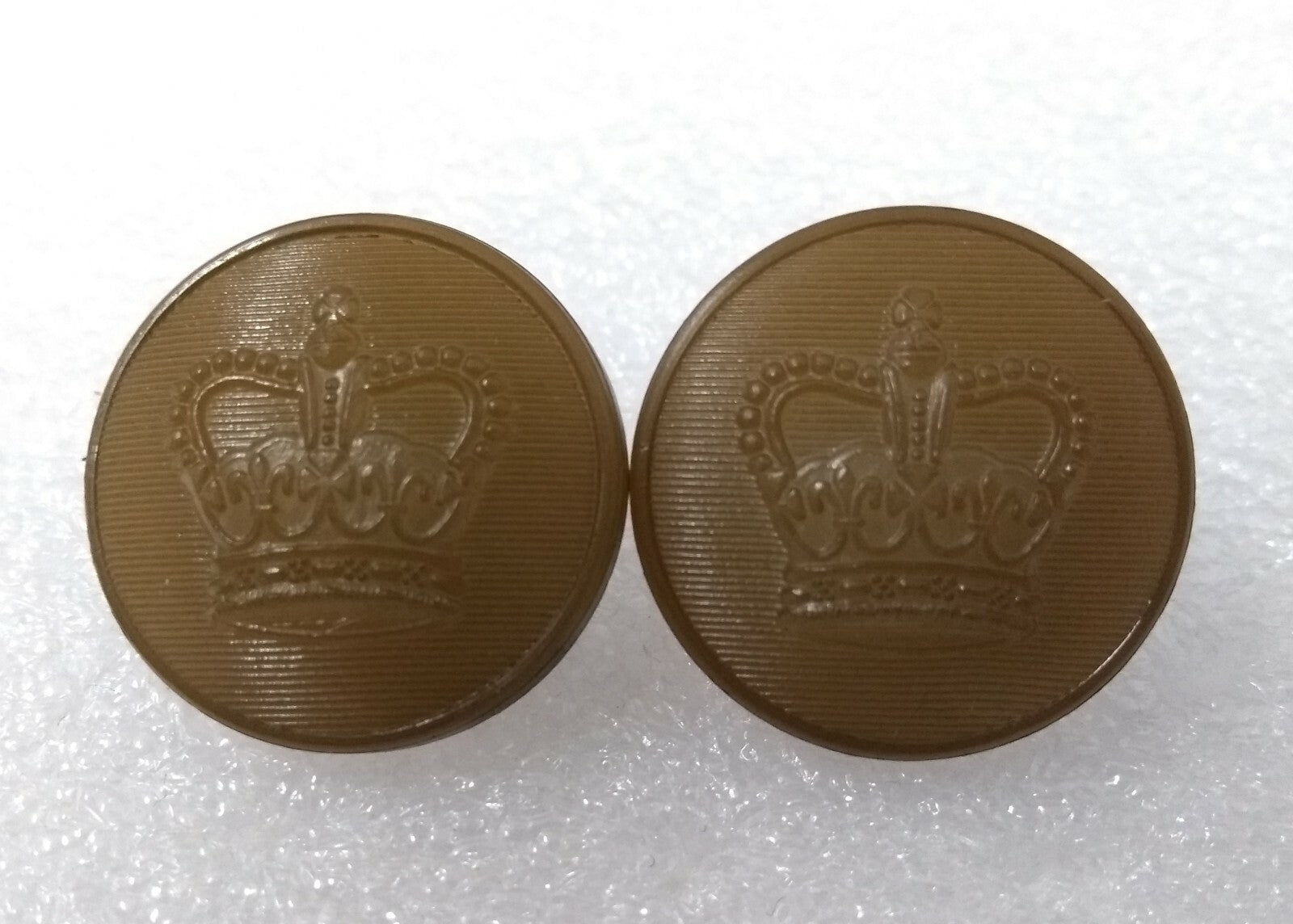 Genuine Vintage British Issue St Edwards Crown Khaki Buff Buttons 40L