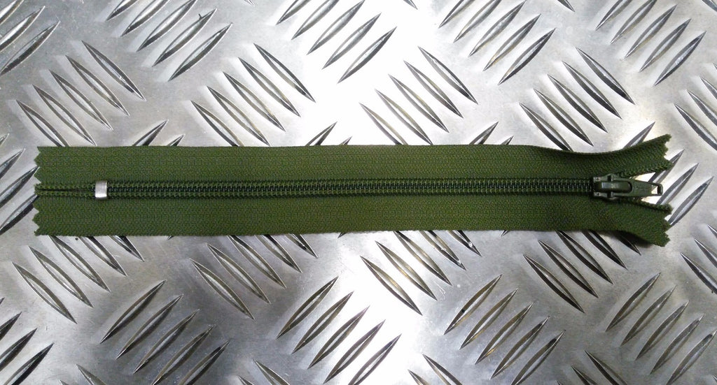 Genuine British YKK 8" Closed End Green Zip / Zipper H Duty
