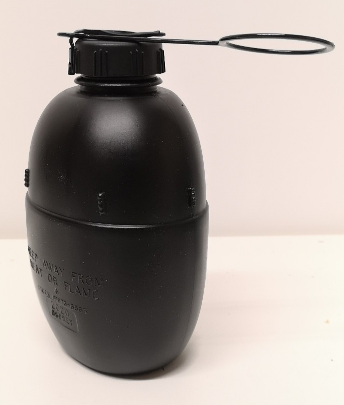 Osprey 58 Pattern British Tri Service Issue Water Canteen with Cap Unissued