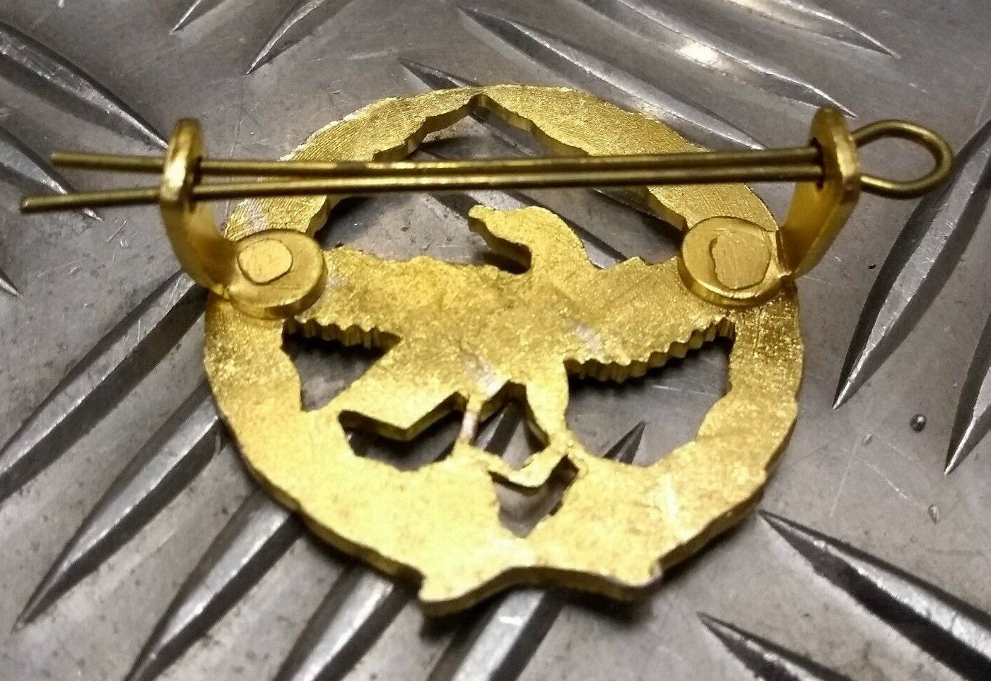 Zambian AF Eagle Metal Hat Badge - NEW