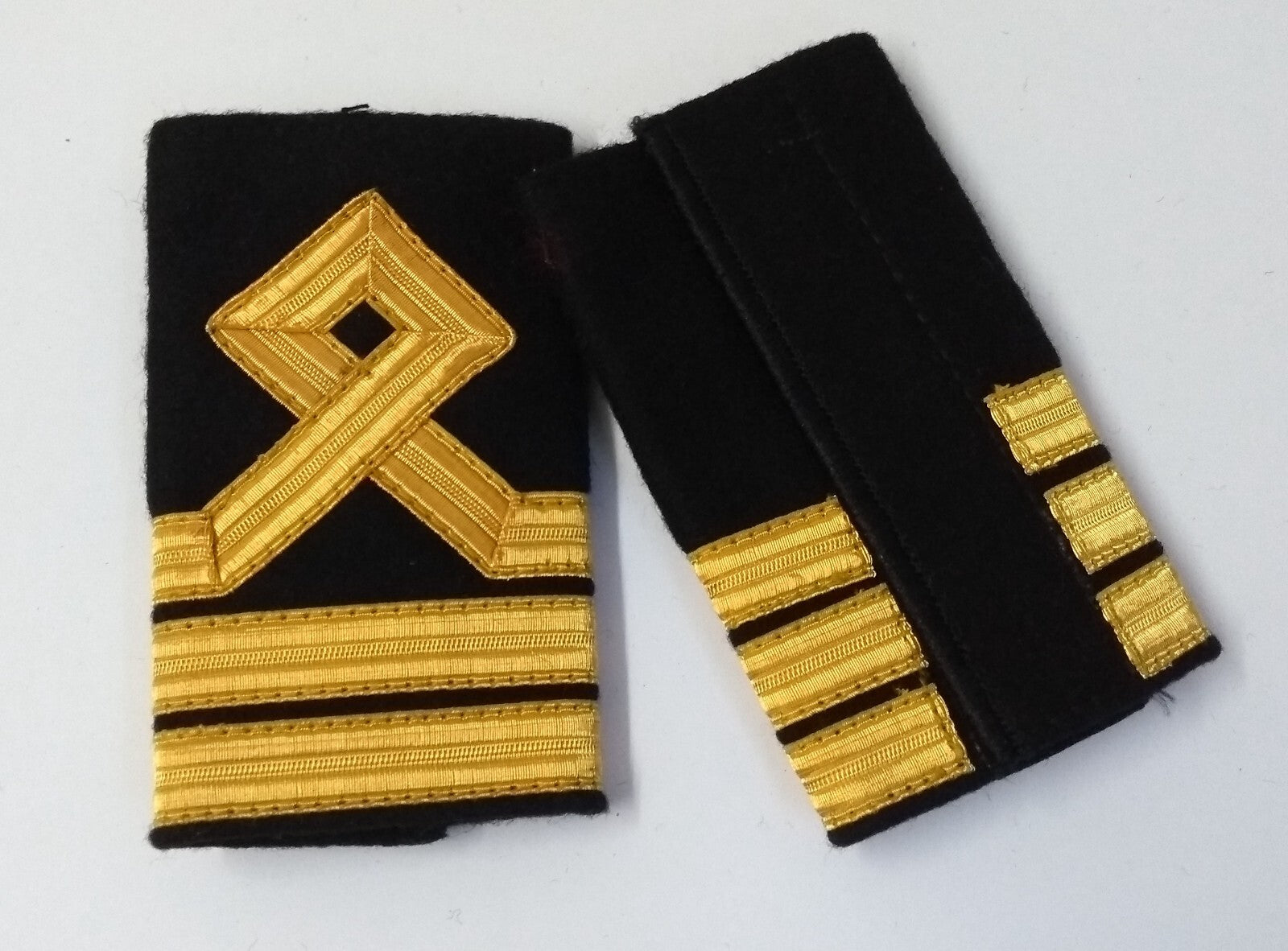 Naval Shoulder Slides / Boards Officers Style Gold Lace Navy
