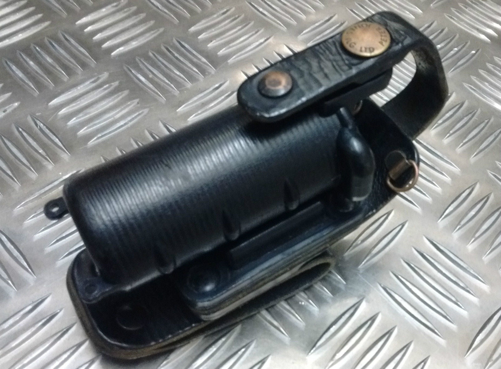British & Security Details / Forces Black CS Gas Holder ILG