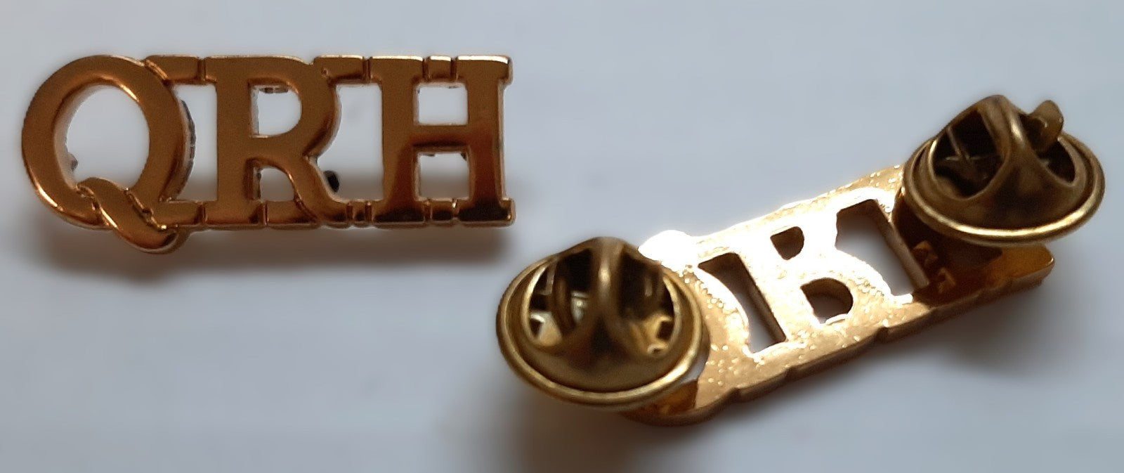 QRH Shoulder Titles British Army The Queen's Royal Hussars Uniform Insignia