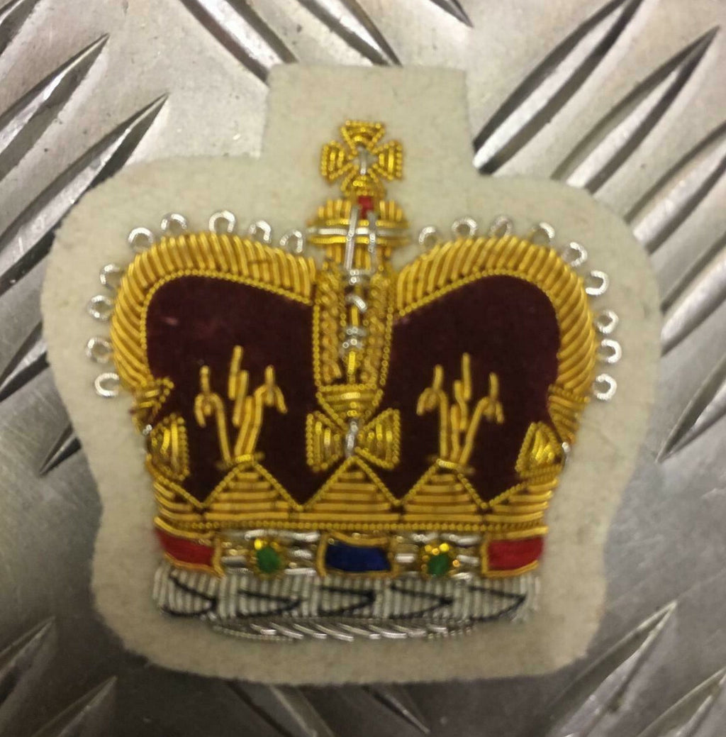 Genuine British Army Dress Braided WO2 Warrant Officers CL2 Crown Gold on White